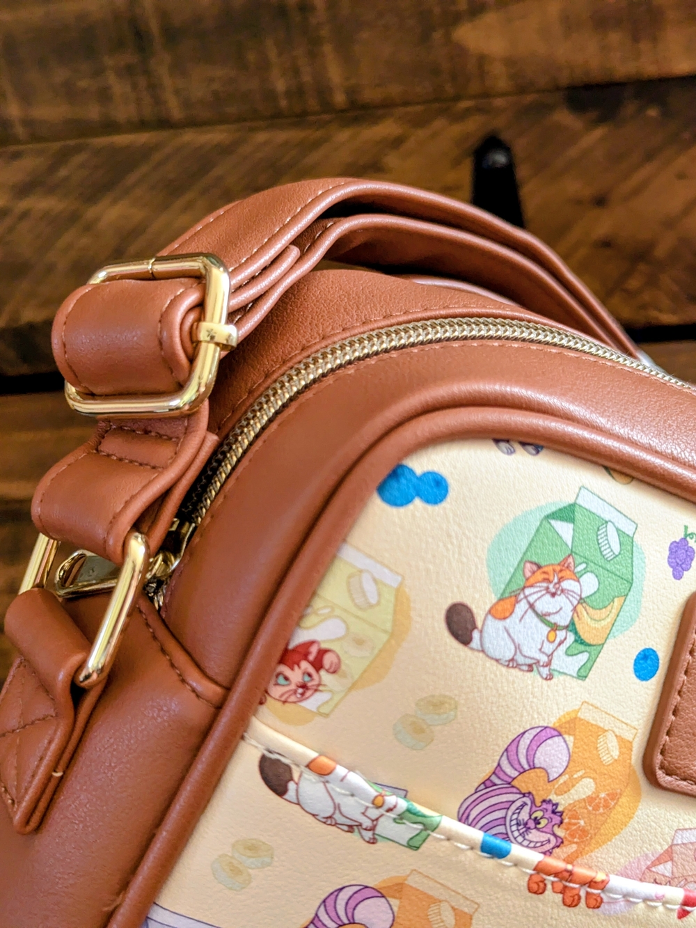 Loungefly Disney Cats Milk Cartons Crossbody Bag BNWT - Picture 10 of 12